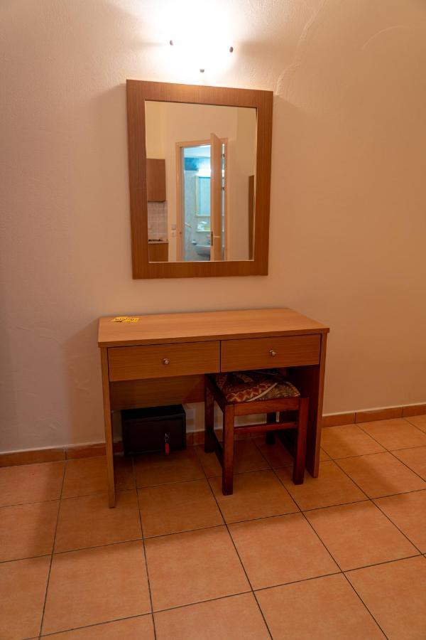 Angela Studios Pefkos Pefki Extérieur photo