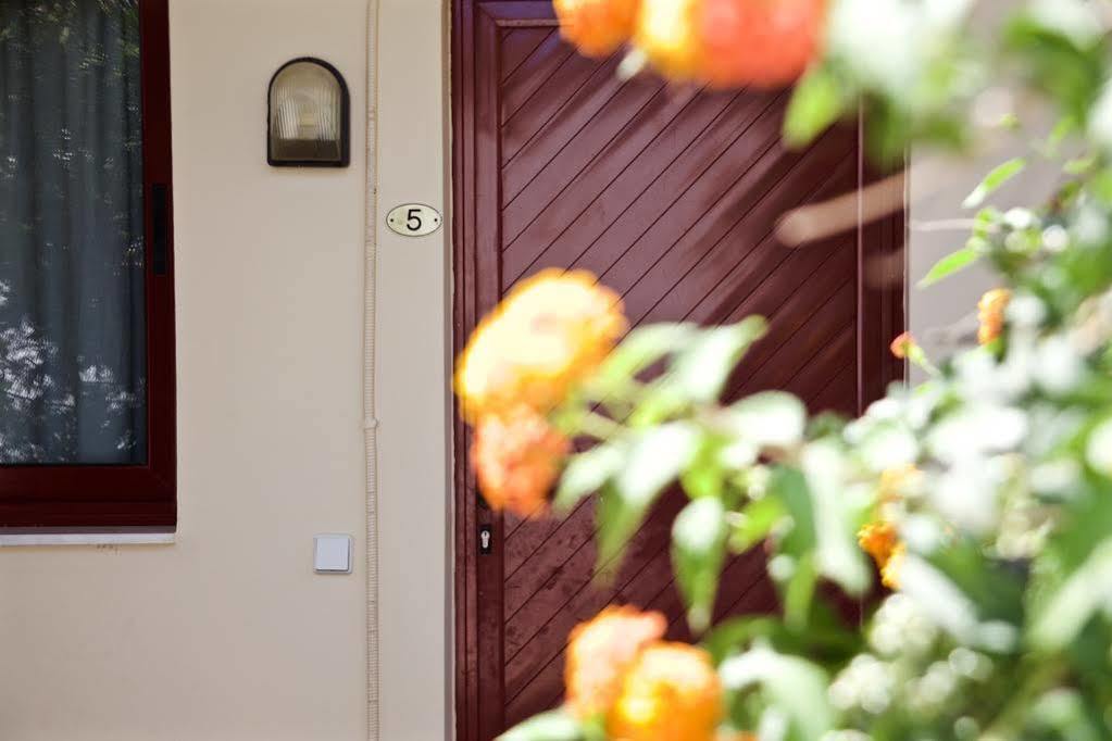 Angela Studios Pefkos Pefki Extérieur photo